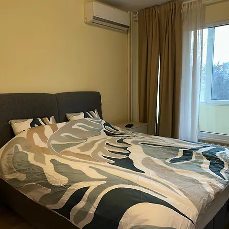 Flat In Darvenitsa Near Church St George The Victorious * Sofia